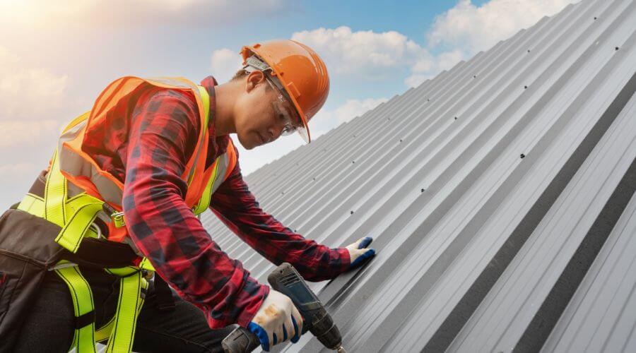 GAF roofing contractor in Fowlerville, MI